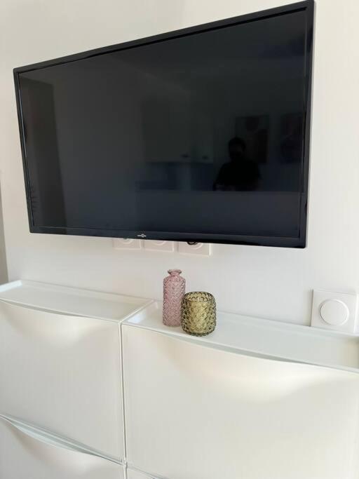 Appartement Aux Portes De Paris Ivry-sur-Seine Bagian luar foto